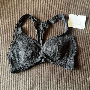 SOLD black victoria’s secret bralette